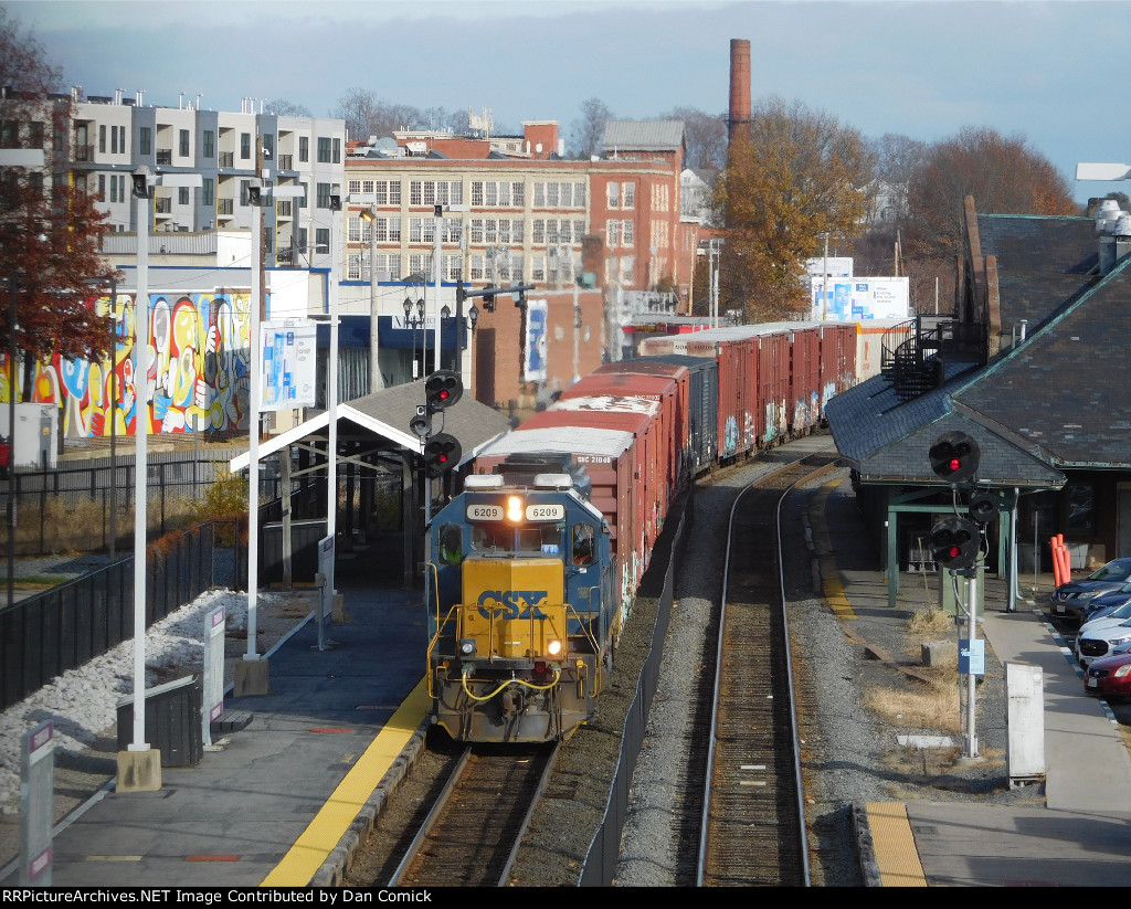 CSXT 6209 Leads L010 at Framingham Station